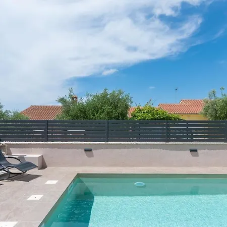 Beautiful Mihatovici With Private Pool * Rosini